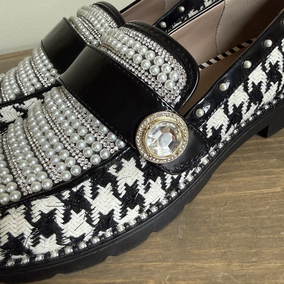 Betsey Johnson Women's 7.5 Miriam Houndstooth Pearl Rhinestone Studded Loafers - Picture 3 of 10